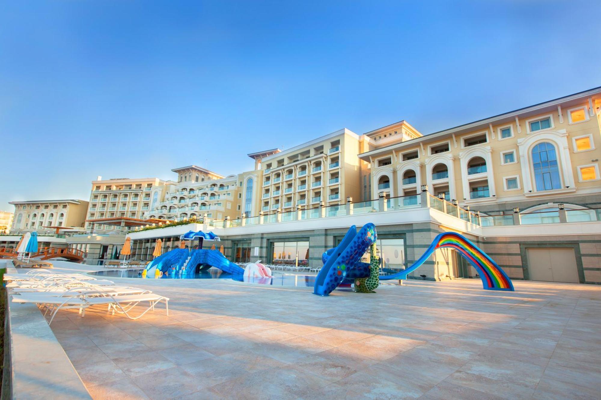 Merit Royal Premium Hotel Casino & Spa Karavas  Exterior photo