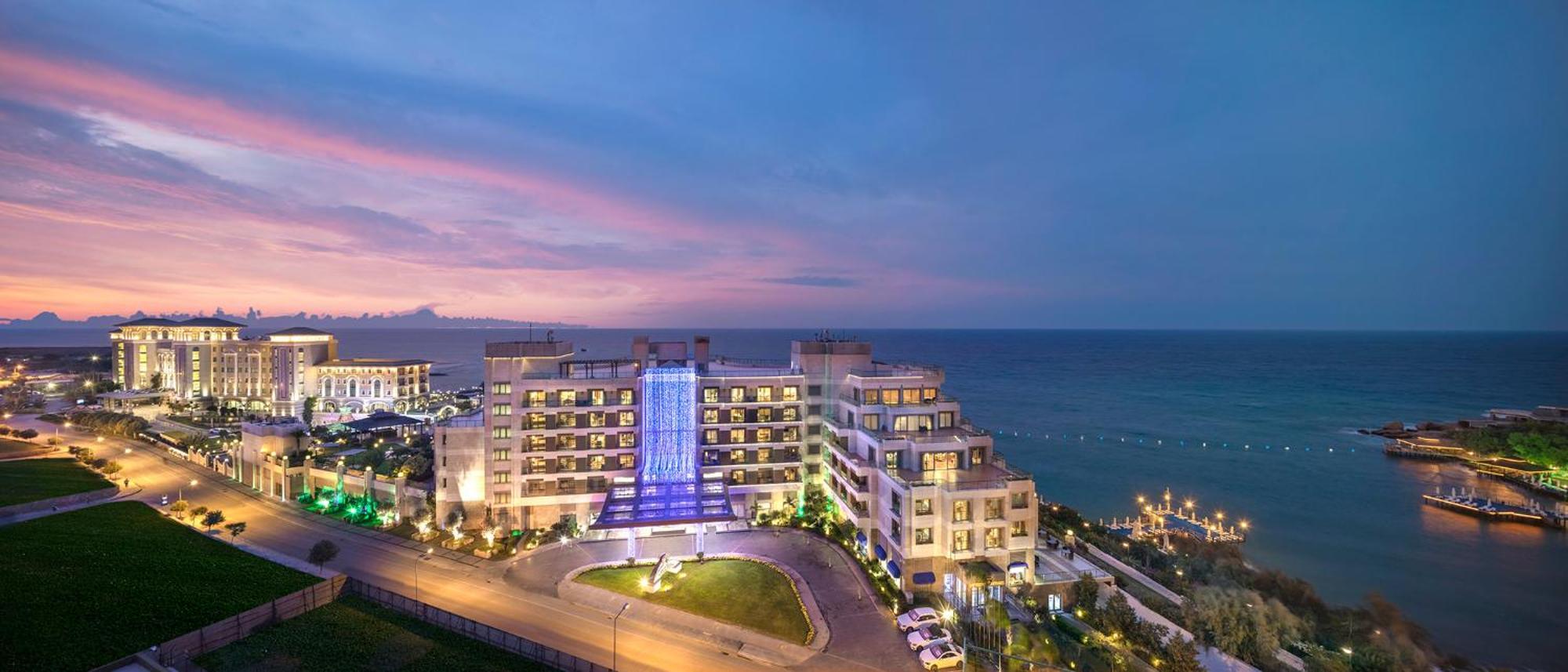 Merit Royal Premium Hotel Casino & Spa Karavas  Exterior photo