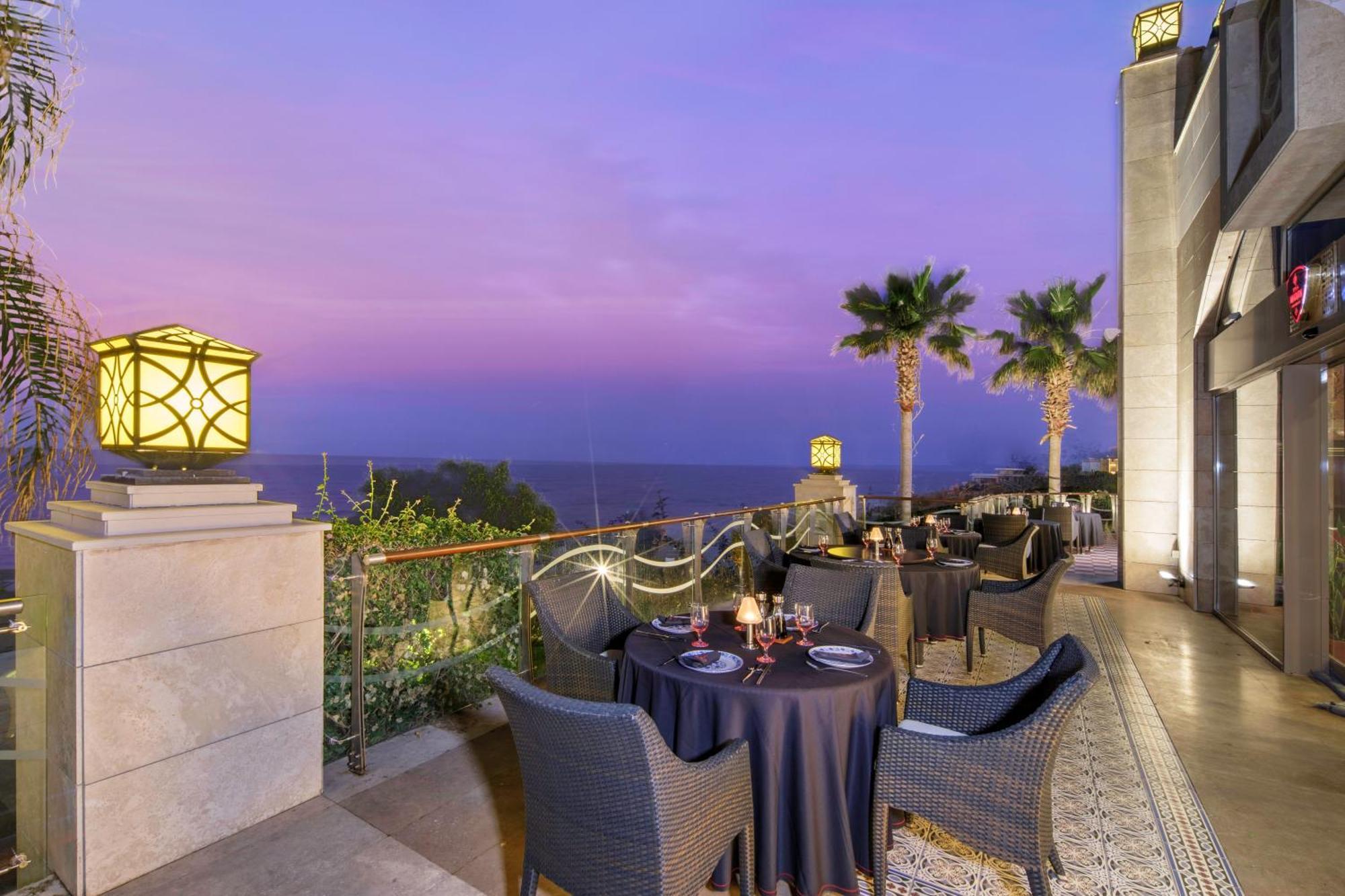 Merit Royal Premium Hotel Casino & Spa Karavas  Exterior photo