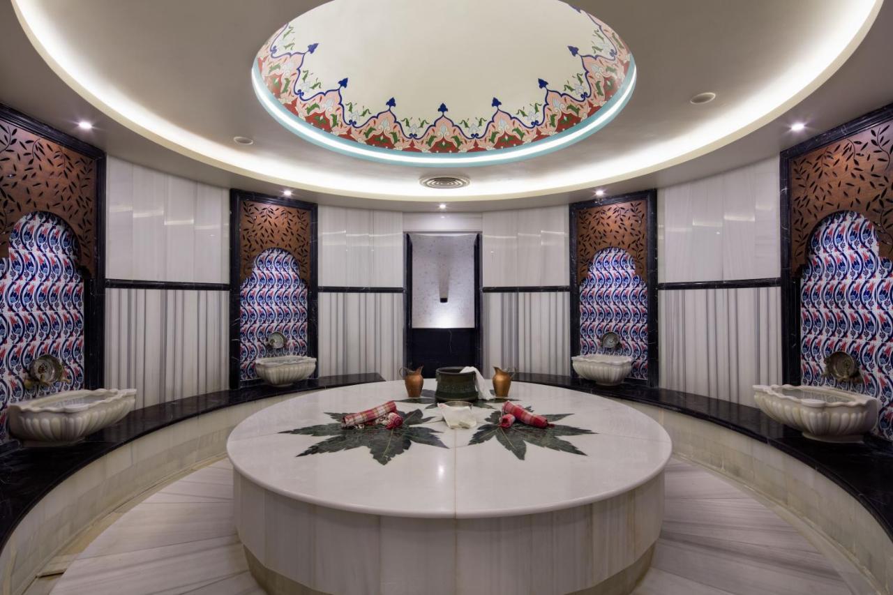 Merit Royal Premium Hotel Casino & Spa Karavas  Exterior photo