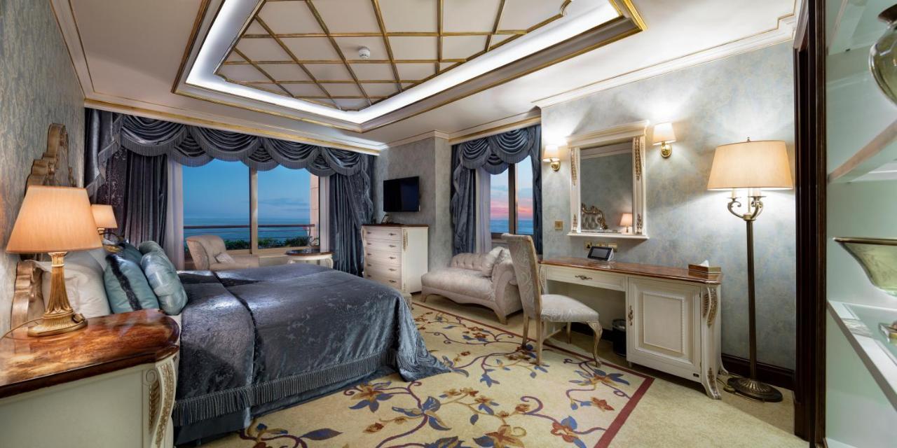 Merit Royal Premium Hotel Casino & Spa Karavas  Exterior photo